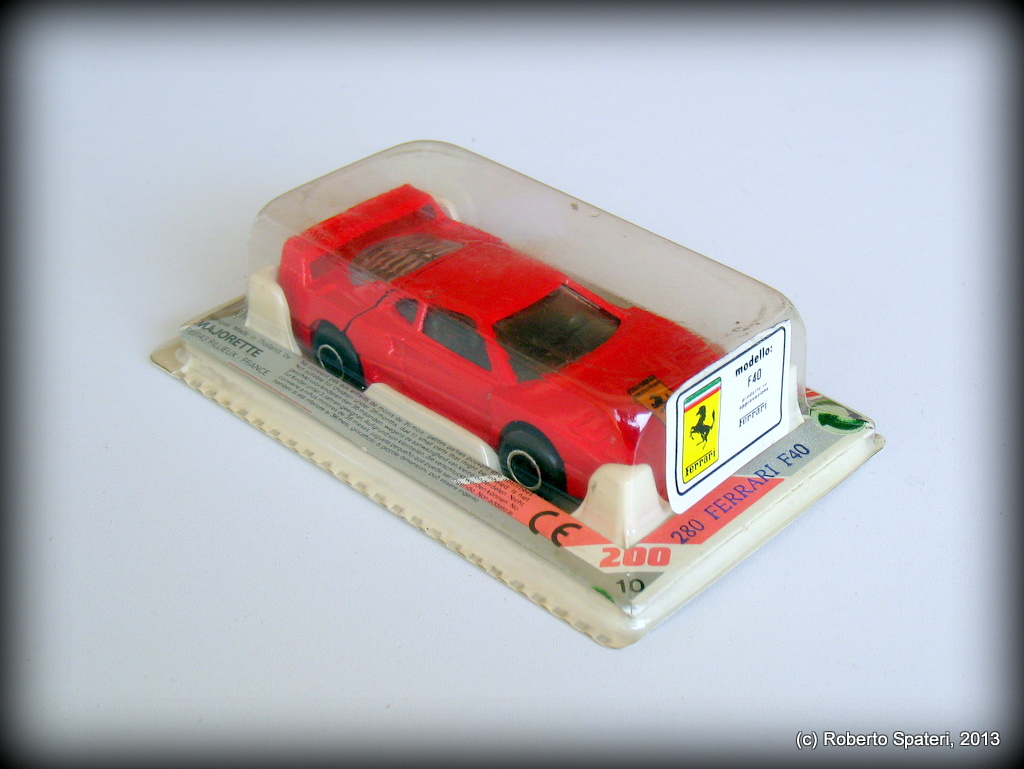 Majorette Ferrari F40 (n.280)